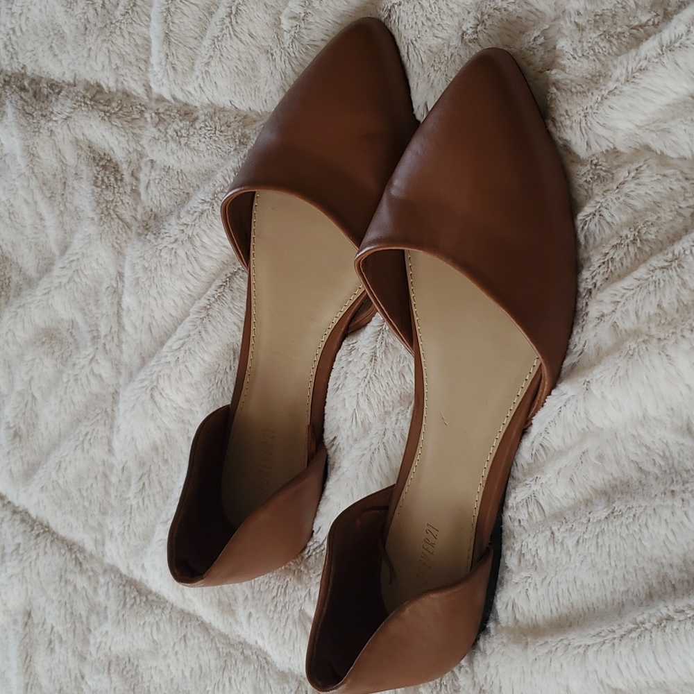 Forever 21 cognac flats